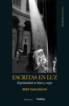 escritas en luz-bert daelemans-9791399169607